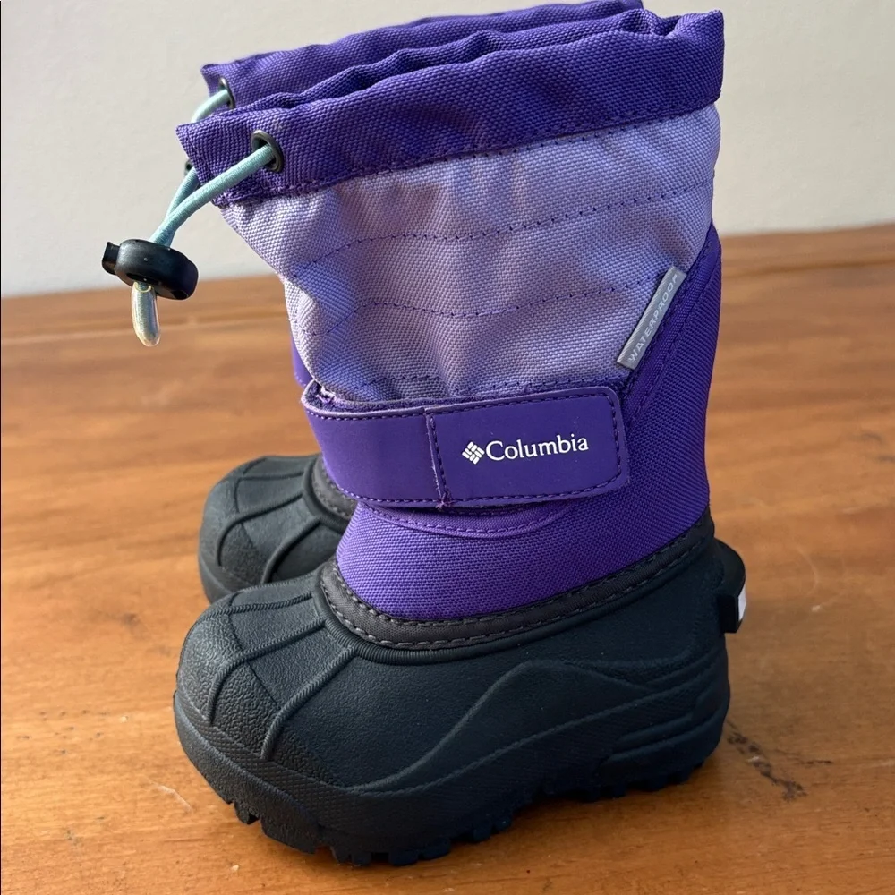 Columbia Kids' Purple and Black Snow Boots Size 5